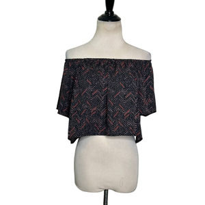 Forever 21 chevron print short sleeves off shoulder cropped top size M
